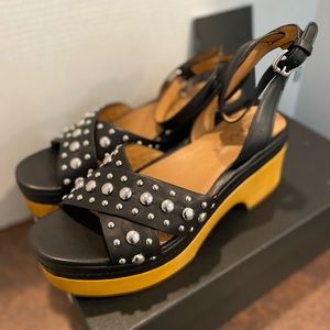 Coach Aster Studded Leather Sandals Size 8W